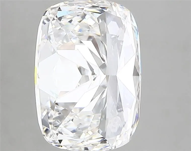 3.2ct 10.47x7.81x5.03 CUSHION MODIFIED Diamond