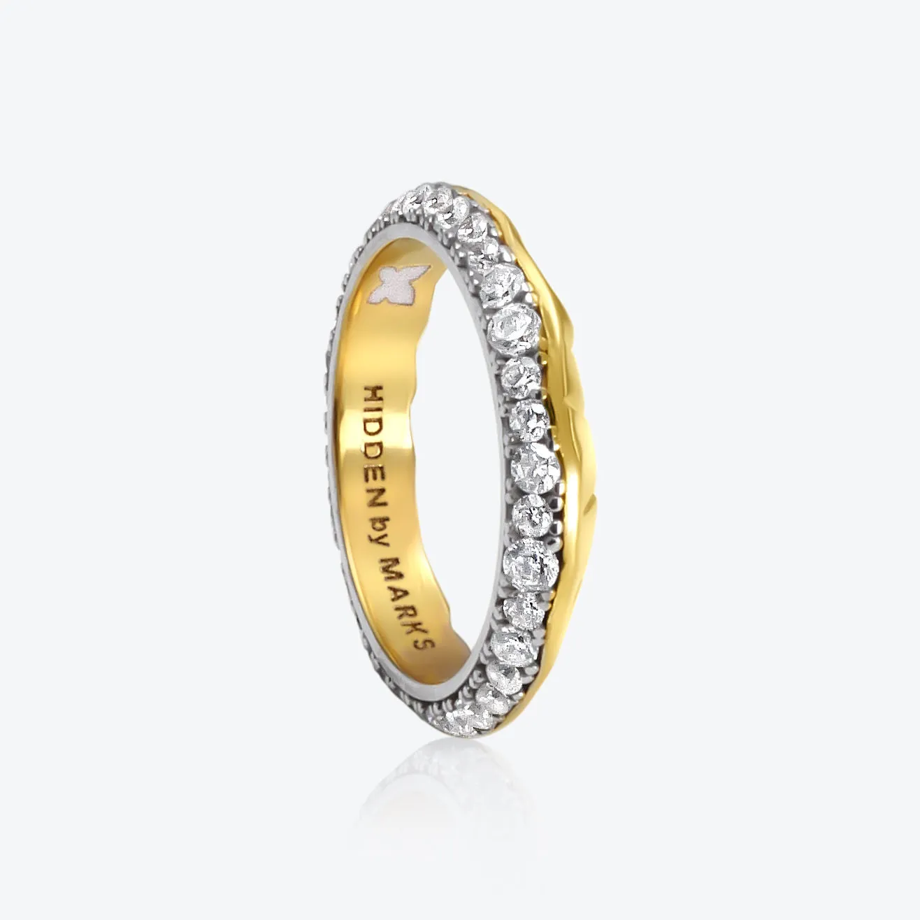 A.Iceberg 18K Gold Ring w. Pave Lab-Grown Diamonds