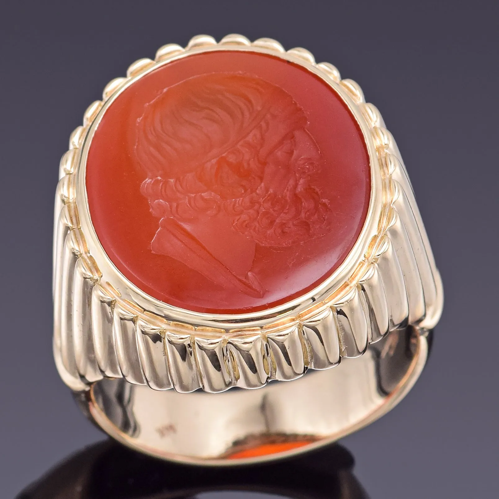 Antique 14K Yellow Gold Carnelian Intaglio Homer Signet Ring 16.1 Grams