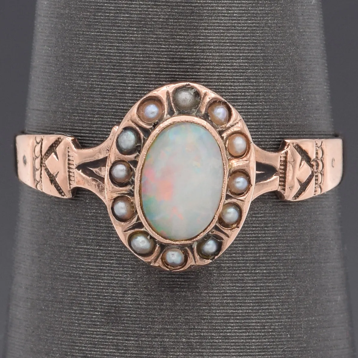 Antique 14K Yellow Gold Opal & Sea Pearl Band Ring Size 5.75