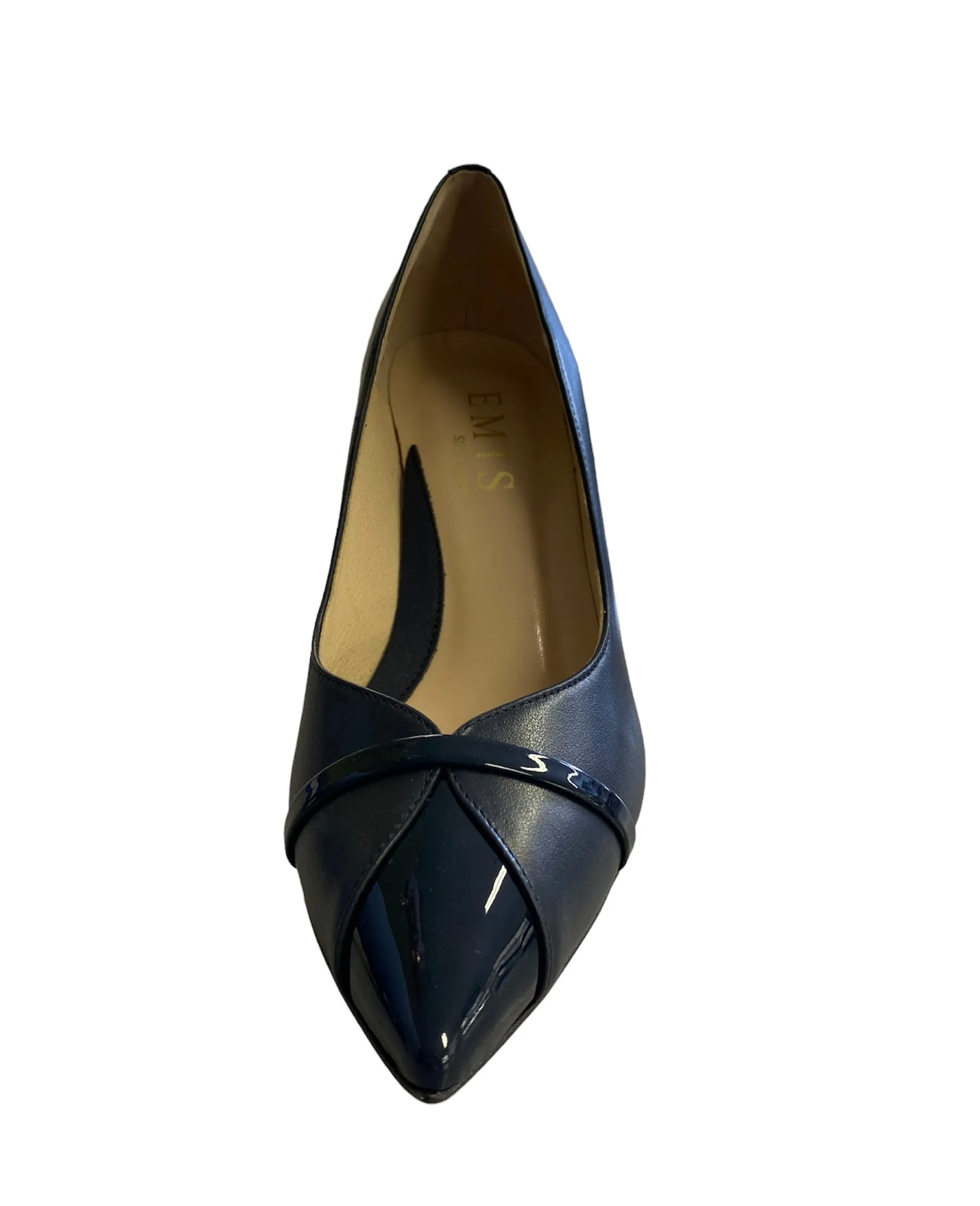 Emis Court Shoe in Navy