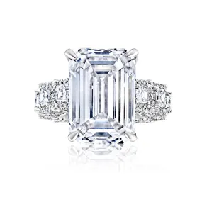 Liliya 22 Carats G VS2 Emerald Cut Lab-Grown Diamond Engagement Ring in 18k White Gold