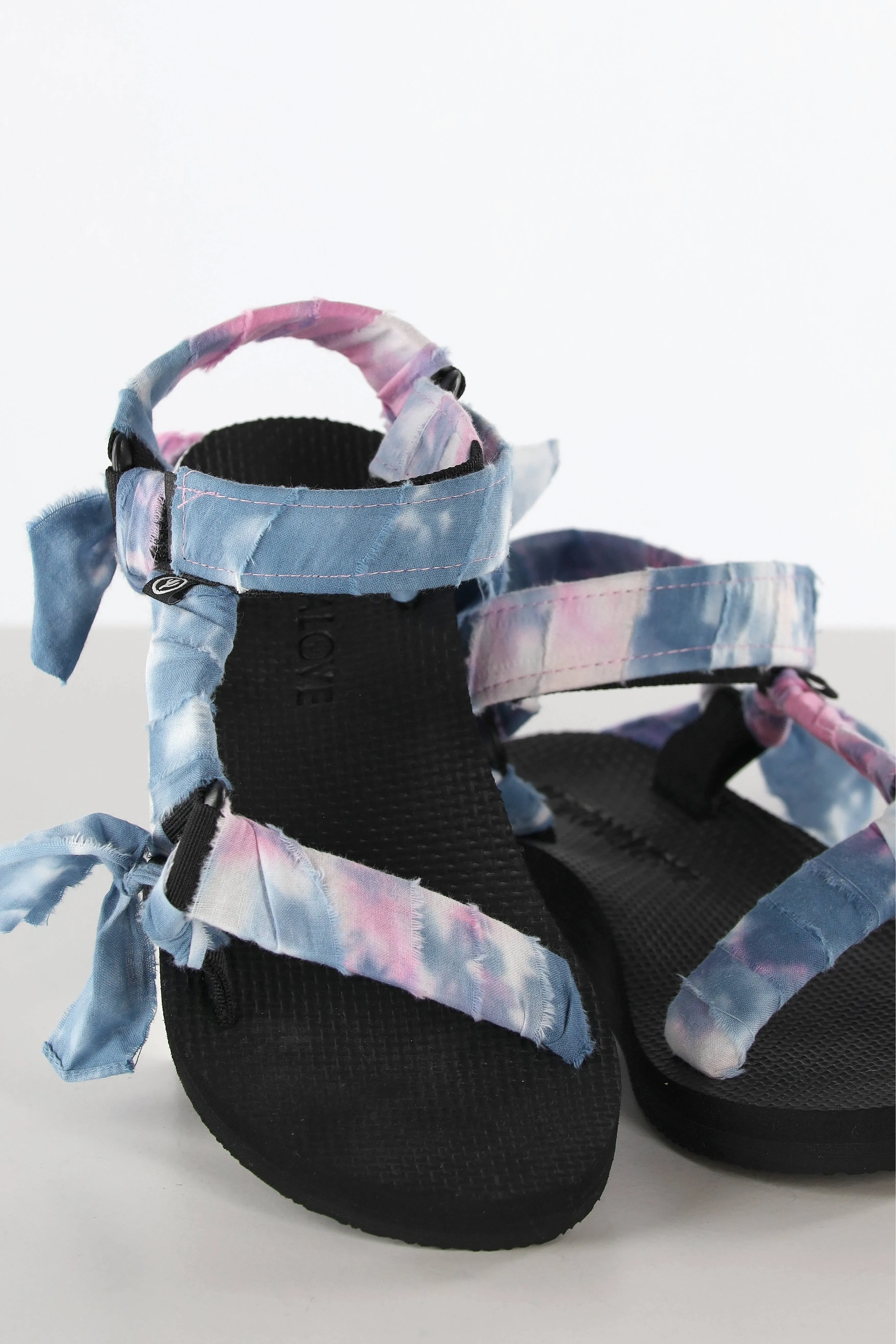 Sandale Trekky in Tie Dye Violet/Pink