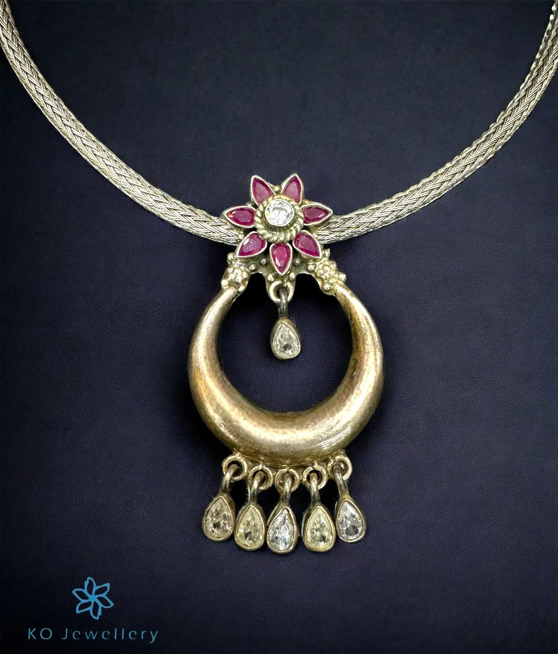 The Yadhvi Silver Gemstone Necklace