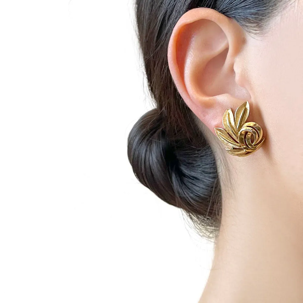 【USA輸入】 ヴィンテージ CROWN TRIFARI リーフ イヤリング/Vintage CROWN TRIFARI Leaf Clip On Earrings