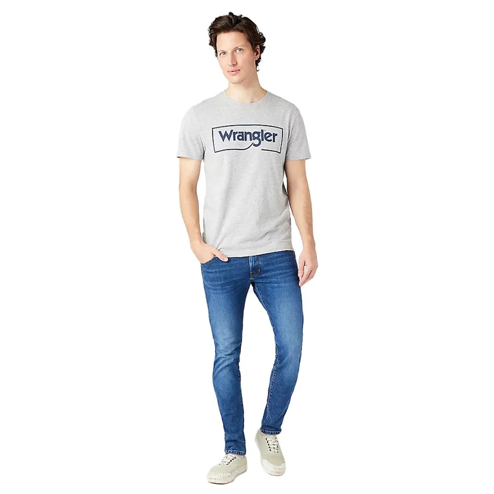 Wrangler Frame Logo Tee In Grey